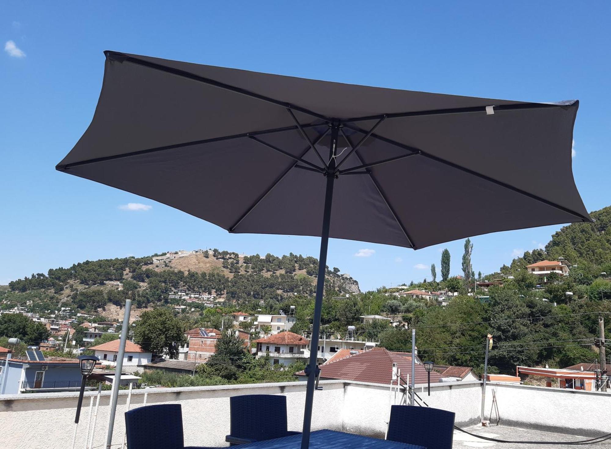 Villa Ari Berat Buitenkant foto